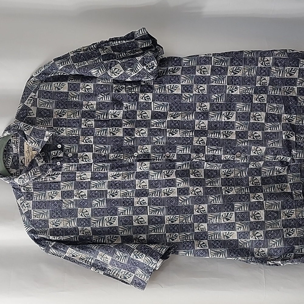 Vintage Tori Richard Navy and White Patterned Shirt